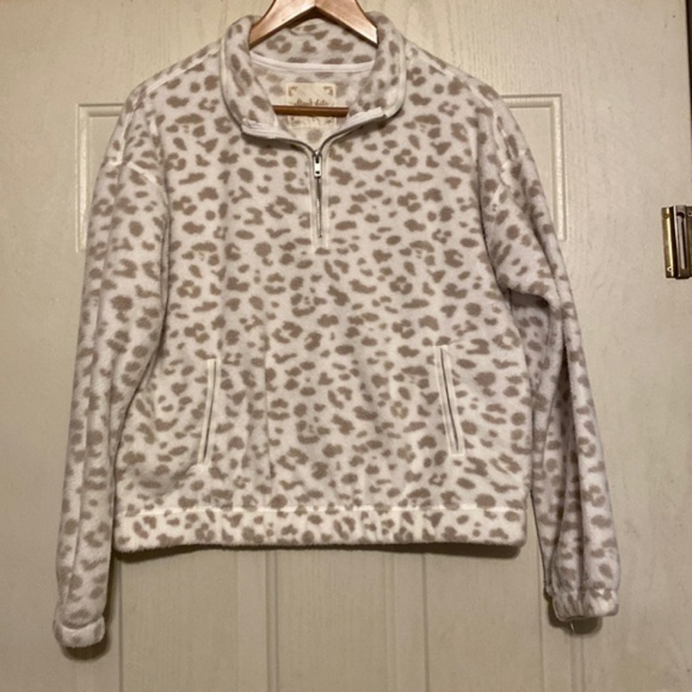 altar’d state‎ leopard fleece pullover